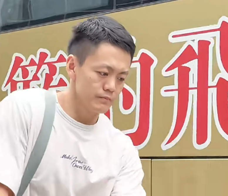 dingy, 迷的支持, 不知道在这
